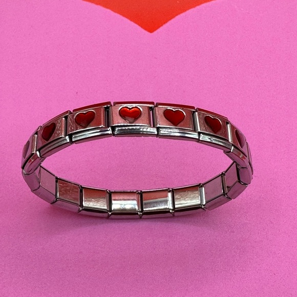 Red Heart Silver Bracelet - Picture 2 of 2